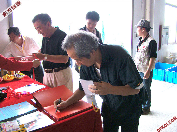 200810 ϺĽƷᱨ